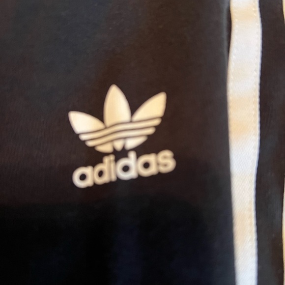 Adidas Black Apparel with White Label - Picture 2 of 5